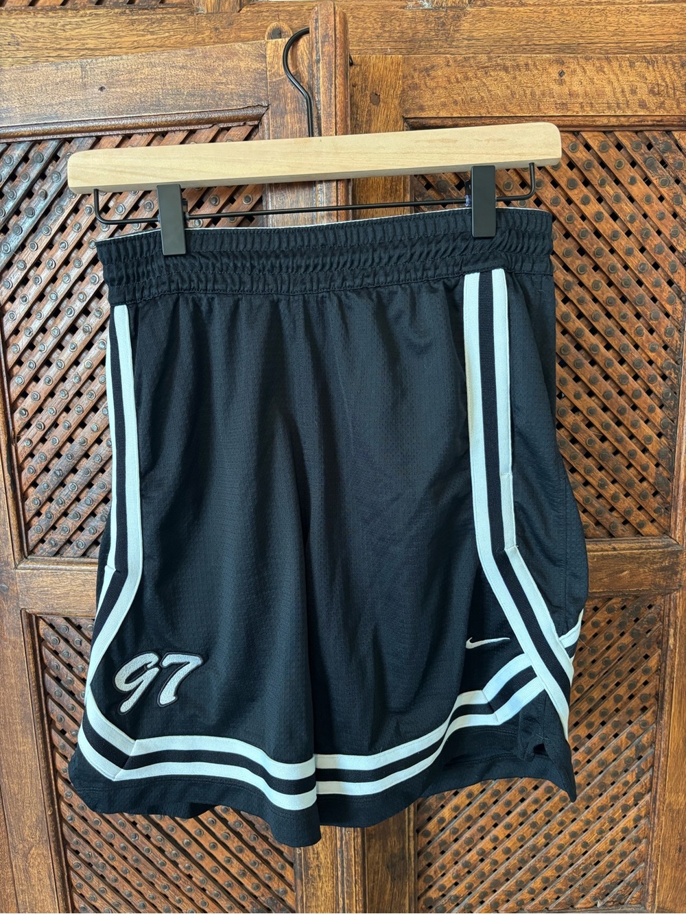 NIKE BASKETBALL Athletic Shorts